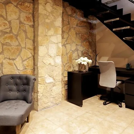 Casa Paisan * Posada de Llanera